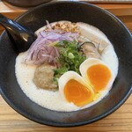 鶏泡そば 草戸ベース - 鶏泡牡蠣しおラーメン、クーポンで味玉のせ