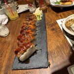 わらやき屋 - 鰻の棒寿司。