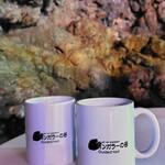 ガンガラーの谷　ケイブカフェ - マグ