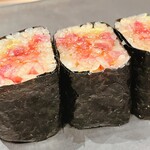 鮨 うら紀 - トロ細巻き④