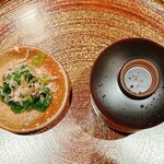 鮨 うら紀 - かつお菜のお浸しと蟹のお味噌汁