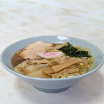 洋華 - 料理写真:ワンタンメン