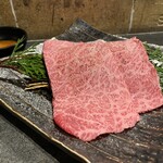 焼肉処 肉八クロベ - 