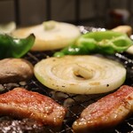 ホルモン肉問屋 小川商店 - 