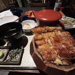 炭燒鰻魚・雞肉 登河 - 
