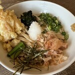 地粉うどん わだち草 - 