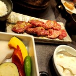飛驒牛一頭家 馬喰一代 名古屋 榮 - 