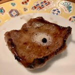 焼肉 うしみつ - タン元は泡レモンを乗せて