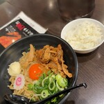 肉玉そば おとど - 料理写真: