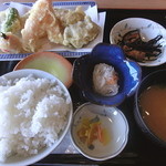 ダイニングカフェ846 - 季節野菜の天ぷら定食