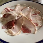 かたつむり - 熊肉