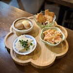 ヤミイチ - ■お通し ￥528 (2人分)