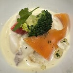 びいどろ - サーモンと魚介のマリネは最高の味