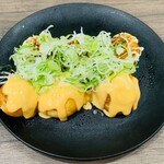 かんすけ - たこ焼き6個540円(一味マヨ)＋明太マヨ108円＋ねぎトッピング54円＝合計702円