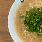 らーめん 一柊 - ラーメン大盛り　左