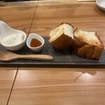 焼き鳥と餃子 ごくう - 