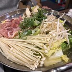 信州一丁目酒場 長野站前店 - 水炊き鍋（２人前）