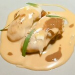 マンサルヴァ - 温前菜『牡蠣(北海道産)・玉ねぎ・レモン』