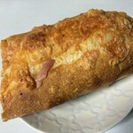 ウエストヴィレッジ - ベーコンチーズフランス 344円