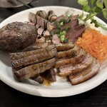 和牛と樽ワイン バレル - グリルMEAT盛り合わせ