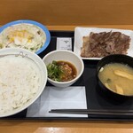 松屋 - 牛焼肉定食¥970