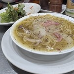 スパゲティ食堂 ズッパ 松戸本店 - ブラックペペロンチーノ
