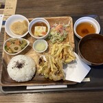 CAFE STYLE 20i - 日替りランチ