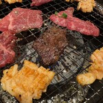 焼肉 鶯谷園 - 