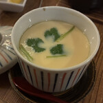 鳥せい - 茶碗蒸しは下に柔らかいモモ肉がたっぷり