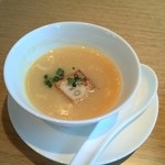 チャイナルーム - 蟹肉入りコーンスープ