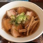 手打らーめん 瑞兆 - チャーシュー麺（醤油）