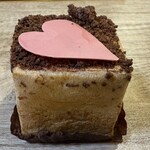 パティスリー カカオエット・パリ - シューキューブショコラ