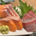 大衆酒肴スタンドさかば。 - サーモン　ぶりお造り