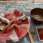 横浜魚市場卸協同組合 厚生食堂 - 