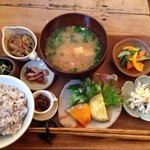 古本カフェ　ロジの木 - 昨年末の美味しいご飯セット