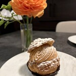 アヴランシュ・ゲネー - 