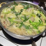 焼き鳥ともつ鍋 ぶあいそ - もつ鍋