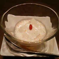 天厨菜館 銀座店 - 杏仁豆腐
