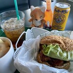 ラッキーピエロ ベイエリア本店 - 