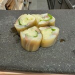 鮨処 ほしの - 小肌の昆布巻き(追加)