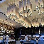 ロウリーズ・ザ・プライムリブ - 