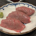 焼肉　縁 - 和牛炙り寿司