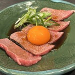 焼肉　縁 - 炙り月見ユッケ