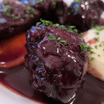 ラミティエ - コック　オ　ヴァン(若鶏もも肉の赤ワイン煮)