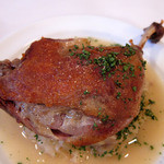 ラミティエ - フランス産鴨のコンフィ　シュークルート添え