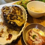 あんぷ～ - 喫茶店のハンバーグ丼