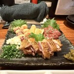 炭火焼鳥 千鳥足 - 放牧軍鶏のモモタタキ♡、ハツ刺し、レバ刺し♡