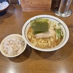 ら～めん のとやま - 料理写真: