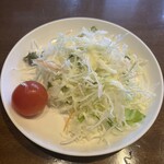 ステーキハウス 魔法のらんぷ - ランチセットのサラダ