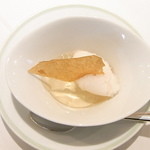 ジャマン - 口直し　ジンジャーエールと？のゼリー　バニラアイスと薄い？添え☆♪